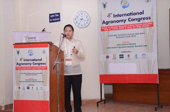 Jim Cano, YPARD Philippines Representative and YPARD Asia Pacific Capacity Building and Policy Officer, presents on Youth and Agriculture: Asia Pacific Perspective and Way Forward (Photo credit: NDRI)